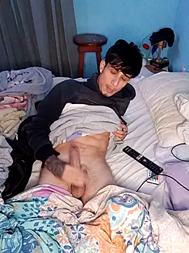 Snapshot of matiatr1112 chatting on 04/29/26, 02:59 matiatr1112 online show from 04/29/26, 02:59