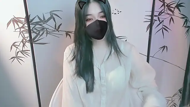 Sparkly Candy online show from 11/10/25, 04:11