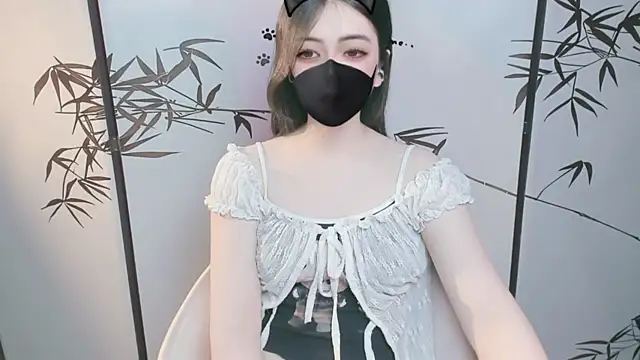 Sparkly Candy online show from 12/01/25, 09:36