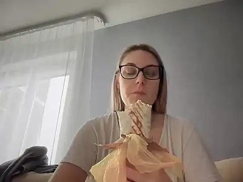 NikexPretty online show from 11/25/25, 08:47