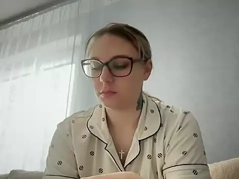 NikexPretty online show from 04/17/26, 09:12