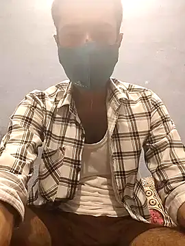 Snapshot of GirlsCrush_ chatting on 09/24/25, 05:49 GirlsCrush online show from 09/24/25, 05:49