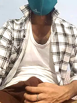 Snapshot of GirlsCrush_ chatting on 09/26/25, 08:29 GirlsCrush online show from 09/26/25, 08:29