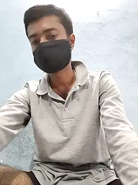 GirlsCrush  online show from 11/02/25, 07:11