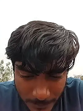 Snapshot of shektiwari chatting on 03/08/26, 10:52 shektiwari online show from 03/08/26, 10:52