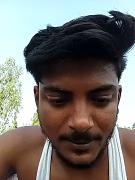 Snapshot of shektiwari chatting on 05/14/26, 11:06 shektiwari online show from 05/14/26, 11:06