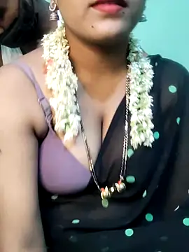 Shneeha le online show from 09/19/25, 09:11