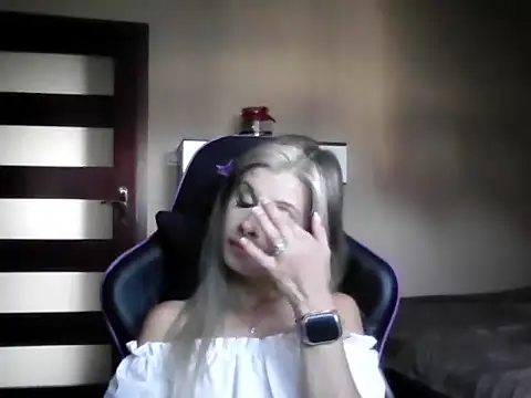 KristineGlow online show from 09/10/25, 06:13