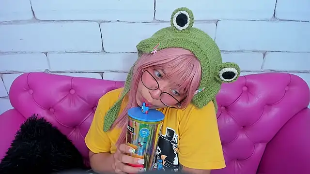 SafiroAgataaa online show from 09/17/25, 08:21