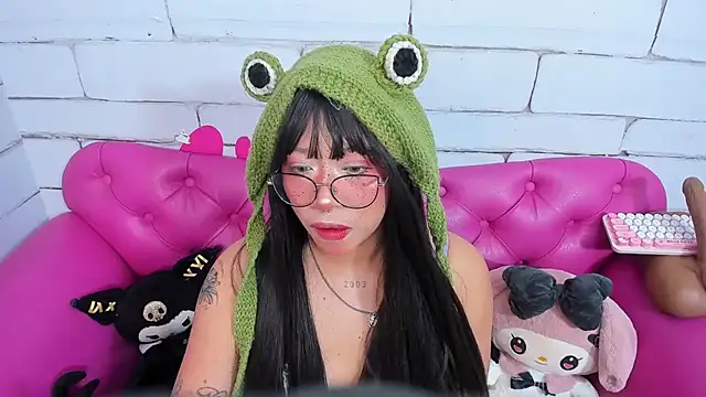 SafiroAgataaa online show from 11/15/25, 02:53