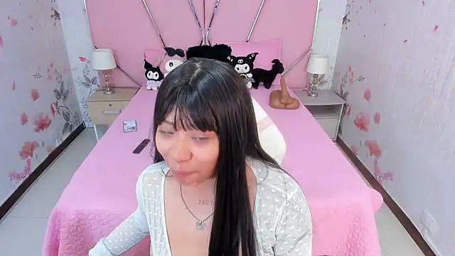 SafiroAgataaa online show from 11/19/25, 02:55