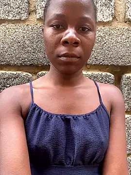 Snapshot of Crazyqueenxxx chatting on 09/27/25, 01:38 Crazyqueenxxx online show from 09/27/25, 01:38