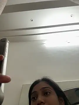 Snapshot of HeerStd chatting on 03/27/26, 05:57 HeerStd online show from 03/27/26, 05:57