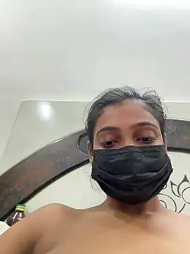 Snapshot of HeerStd chatting on 03/29/26, 05:35 HeerStd online show from 03/29/26, 05:35