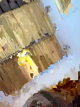 Snapshot of HeerStd chatting on 04/12/26, 01:49 HeerStd online show from 04/12/26, 01:49