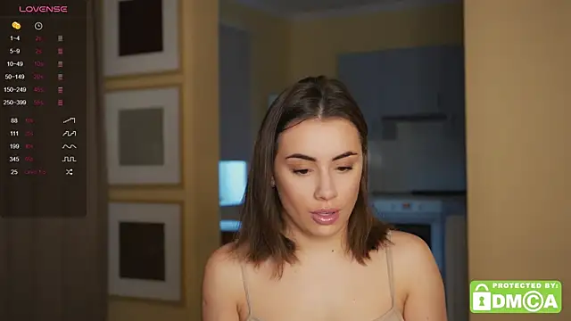 KateCarrey online show from 10/06/25, 07:17