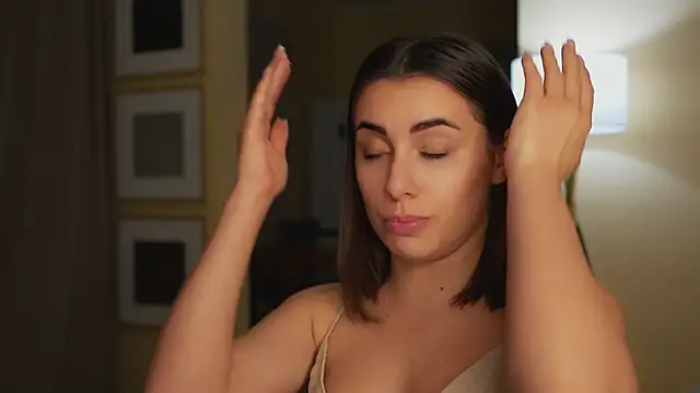 KateCarrey online show from 10/10/25, 07:46