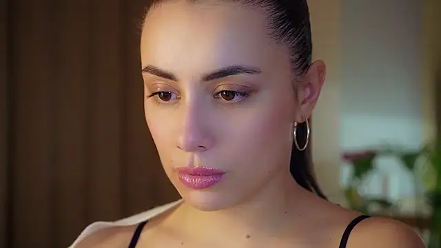 Snapshot of KateCarrey chatting on 02/25/26, 02:59 KateCarrey online show from 02/25/26, 02:59