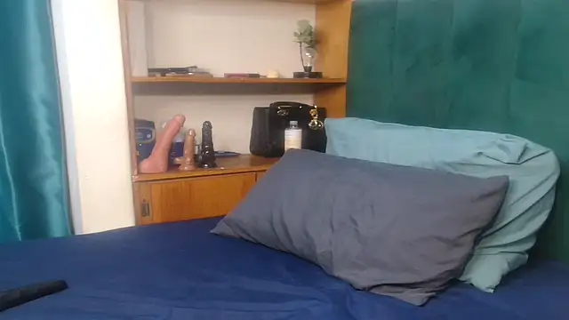 Snapshot of Keishaa-77 chatting on 01/19/26, 12:47 Keishaa-77 online show from 01/19/26, 12:47