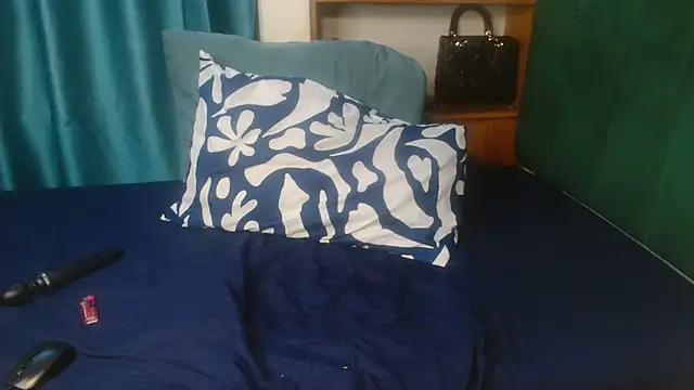 Snapshot of Keishaa-77 chatting on 03/03/26, 02:28 Keishaa-77 online show from 03/03/26, 02:28