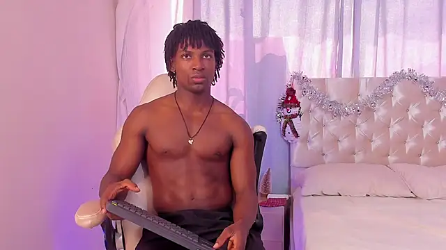 Snapshot of tau_montes chatting on 11/12/25, 02:17 tau montes online show from 11/12/25, 02:17