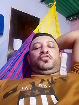 Snapshot of arnaldof50 chatting on 09/12/25, 01:49 arnaldof50 online show from 09/12/25, 01:49