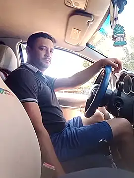 Snapshot of arnaldof50 chatting on 09/13/25, 02:06 arnaldof50 online show from 09/13/25, 02:06