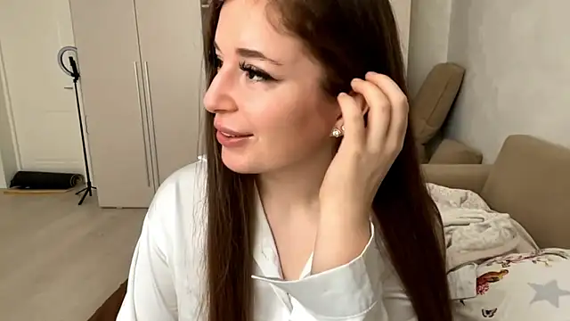 NataliaBorkin online show from 11/26/25, 06:47