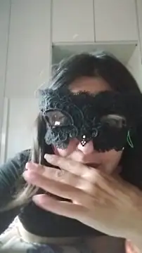 caldaevogliosa81 online show from 10/31/25, 10:38