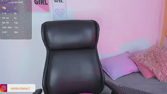 AnniEsstone online show from 02/22/26, 11:03