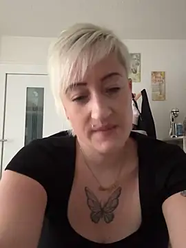 Rozendefotz online show from 09/16/25, 06:03