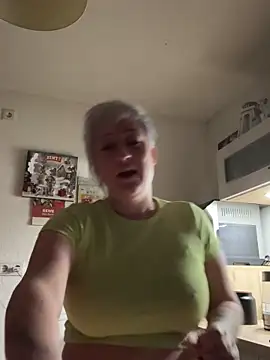 Rozendefotz online show from 12/23/25, 07:06