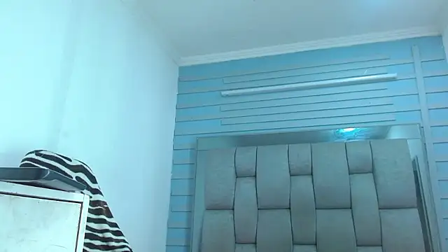 Valentin Gray online show from 09/12/25, 12:27