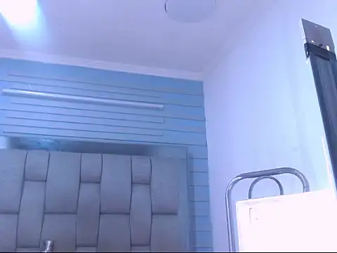 Valentin Gray online show from 09/20/25, 01:01