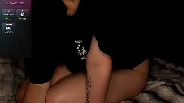 Dllqq online show from 03/15/26, 01:44