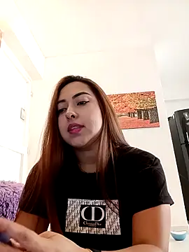 Tamara valentine online show from 09/17/25, 07:04