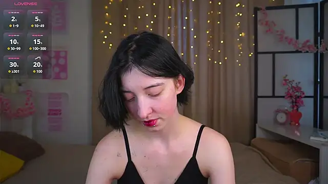 JuanaFriesz online show from 02/24/26, 09:18