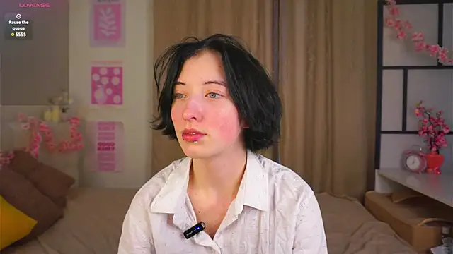 JuanaFriesz online show from 03/01/26, 09:11