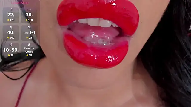 Snapshot of sweet_Elizabeth chatting on 05/16/26, 01:21 sweet Elizabeth online show from 05/16/26, 01:21