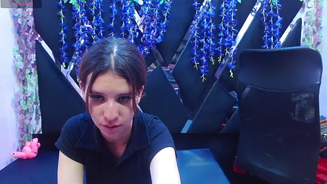 Gigi Glase online show from 09/16/25, 09:38