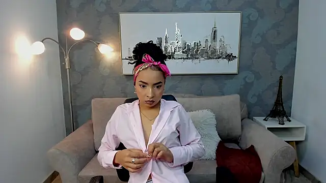 Lucia jane online show from 03/05/26, 08:27