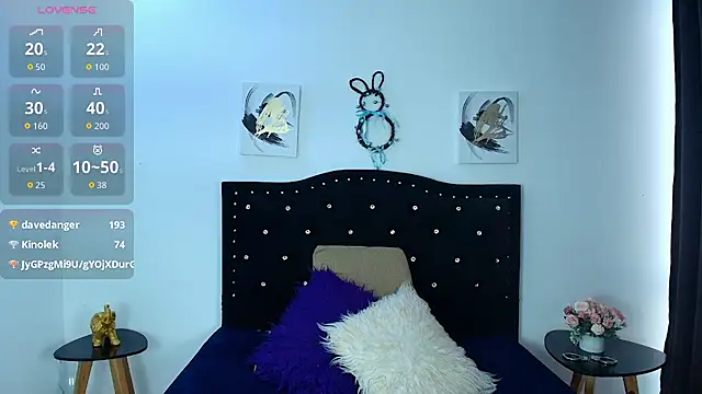 SammySmall F w online show from 11/17/25, 10:04