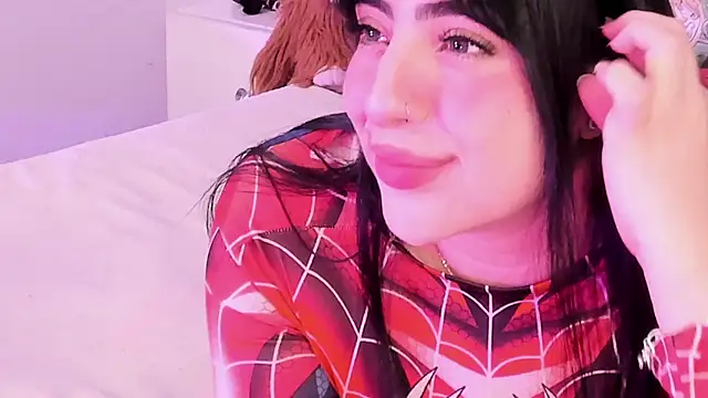 Camila Matinez  online show from 04/14/26, 01:11