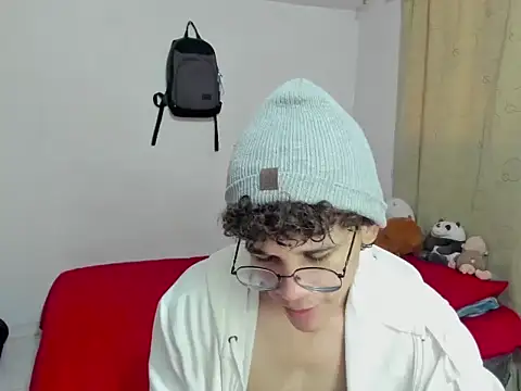 Tom Blues online show from 10/01/25, 12:55