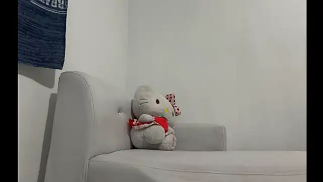 aliciia 23 online show from 09/19/25, 03:41