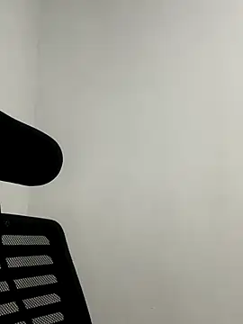 aliciia 23 online show from 10/09/25, 04:10