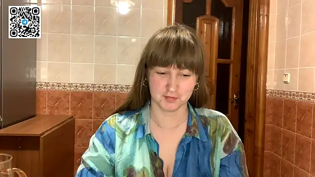 MaroonMoon  online show from 11/05/25, 08:53