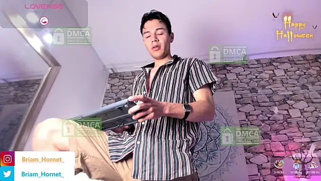 Briam Hornet  online show from 10/25/25, 08:58