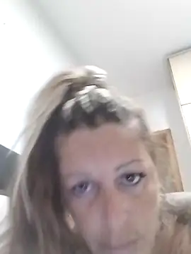 canariamorbosa online show from 09/25/25, 10:46