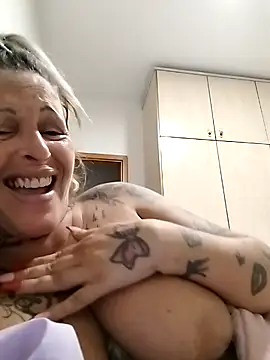 canariamorbosa online show from 10/05/25, 11:35